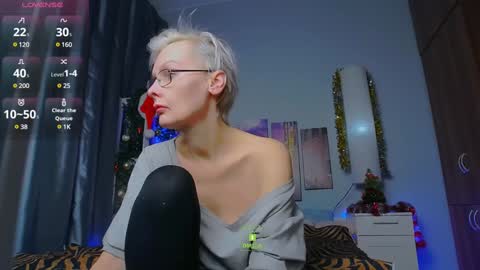 Snapshot of helgahimmele chatting on January 10, 10:57 pm Helga online show from January 10, 10:57 pm