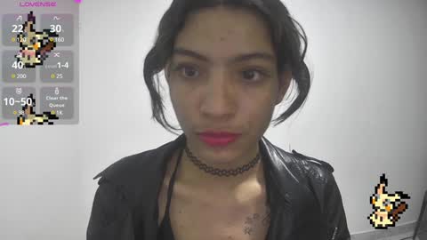 Helia Transfem and Amy online show from February 3, 5:51 am