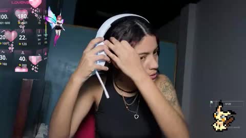 Helia Transfem and Amy online show from October 21, 6:28 am