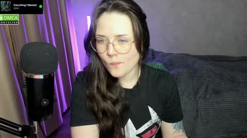 Red online show from January 25, 6:54 pm