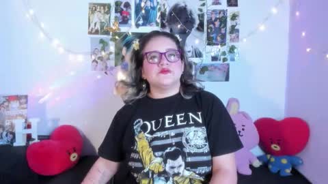 hellen online show from November 25, 3:41 am