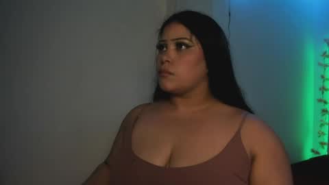 hellen__smith_ online show from April 20, 4:59 am