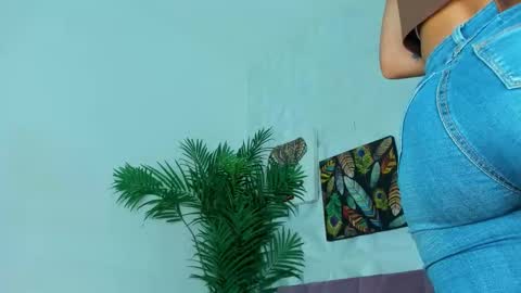 hellen     online show from November 17, 7:14 pm