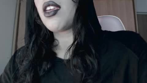 Snapshot of hello_demonkitty chatting on September 15, 7:10 pm SIMONA  online show from September 15, 7:10 pm