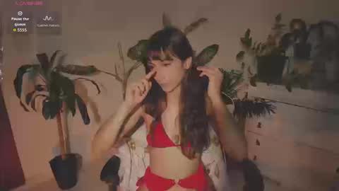 Snapshot of hera_069 chatting on September 20, 2:59 pm Hello I am Valentina independent Colombian model I love sensuality and pleasure welcome online show from September 20, 2:59 pm