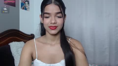 Alana online show from December 27, 8:28 pm