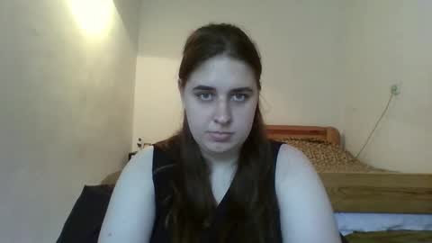 Snapshot of hess_luna_ chatting on September 26, 10:35 am hess_luna_ online show from September 26, 10:35 am