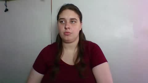 Snapshot of hess_luna_ chatting on October 14, 9:12 am hess_luna_ online show from October 14, 9:12 am