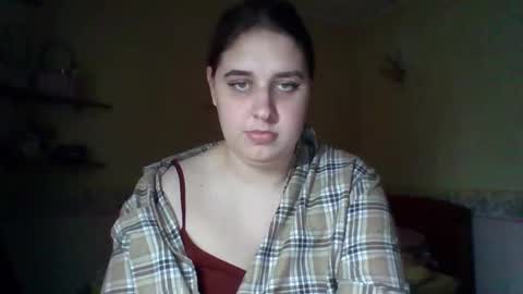 hess_luna_ online show from November 8, 10:53 am