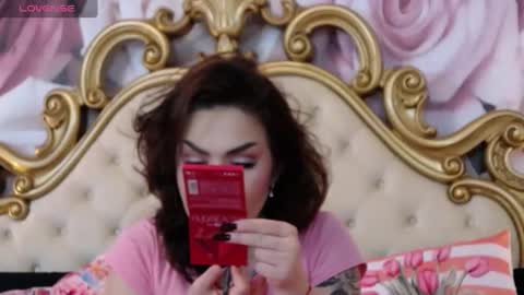 Snapshot of hessahessy chatting on March 9, 11:25 am Hessy online show from March 9, 11:25 am