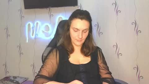 Heyy baddie online show from May 17, 5:01 pm
