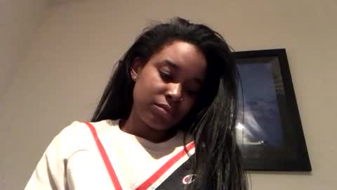 heyyou301990 online show from November 18, 11:37 pm