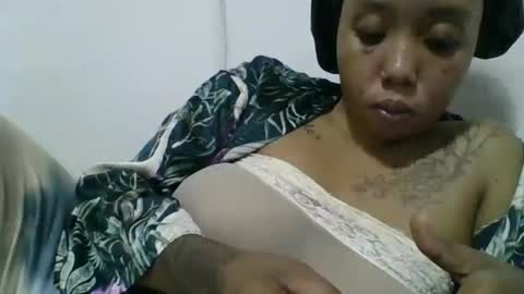 hheritinaa online show from October 26, 12:55 pm