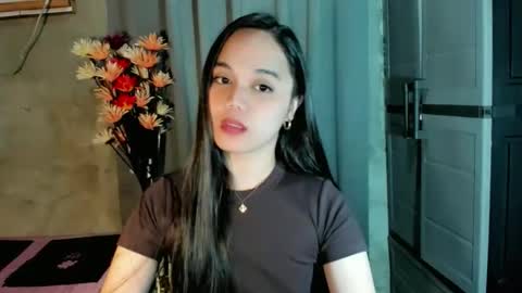 hilarymolly online show from February 14, 11:51 pm