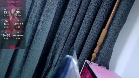 Inori Independent model online show from April 16, 11:29 pm