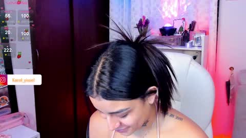 Snapshot of hinataweed01 chatting on December 28, 3:58 am  Karol  Independent Model online show from December 28, 3:58 am