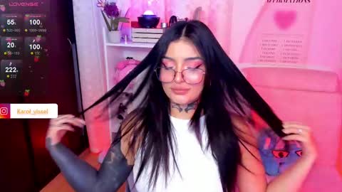 Snapshot of hinataweed01 chatting on February 14, 7:38 am  Karol  Independent Model online show from February 14, 7:38 am