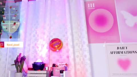 Snapshot of hinataweed01 chatting on March 11, 10:42 pm  Karol  Independent Model online show from March 11, 10:42 pm