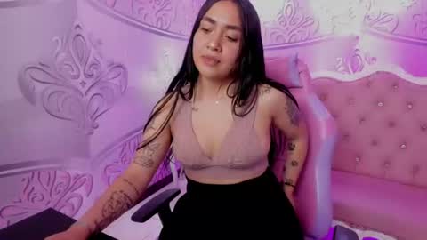 hinatta1_ online show from June 19, 10:13 pm