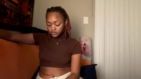 angelbabi online show from January 18, 12:02 am