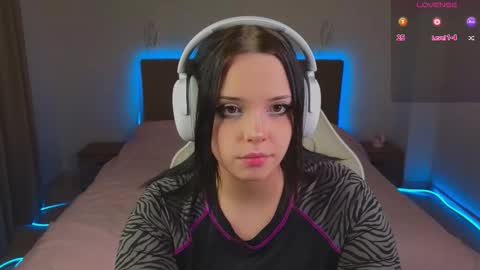 Lux online show from March 13, 5:36 pm