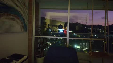 hollyshit_ online show from March 16, 11:41 pm