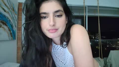 hollyshit_ online show from March 2, 2:00 am