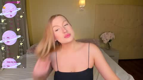 Emma online show from February 24, 1:00 am