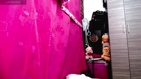 Juli online show from January 9, 5:23 am