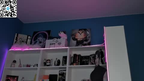 holy_mistresss online show from February 14, 11:01 am