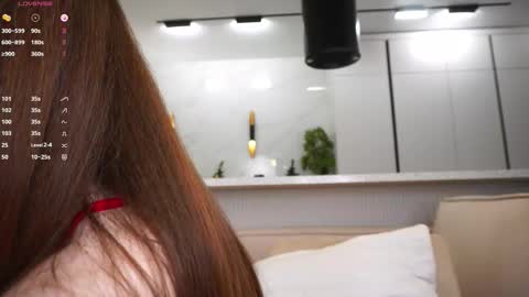 Snapshot of holyhee chatting on September 23, 9:13 pm Holy online show from September 23, 9:13 pm