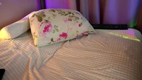 Vicky my another account here - desperate clit online show from November 10, 6:25 pm