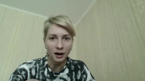 honey 777  online show from May 19, 9:27 am