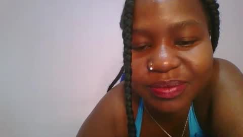 honey_beb online show from November 6, 5:02 am