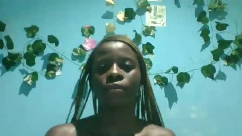 Queen online show from September 26, 8:17 pm