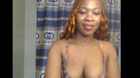 Flora online show from October 3, 8:14 pm