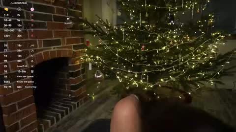 honey_pixie online show from December 19, 8:13 pm