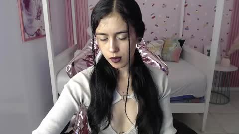 Snapshot of honey_torres_sub chatting on December 26, 1:21 pm HONEY online show from December 26, 1:21 pm