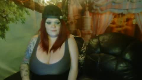 honeychambers online show from November 12, 1:47 am