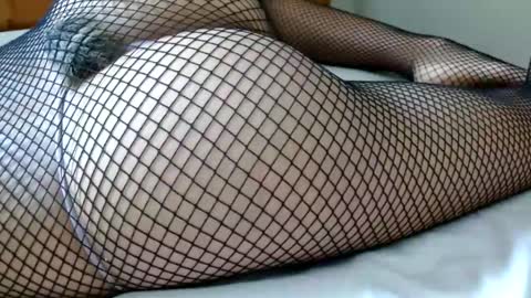 Snapshot of honeygoldenbaddie24 chatting on February 11, 7:05 pm honeygoldenbaddie24 online show from February 11, 7:05 pm