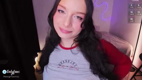       online show from March 26, 1:52 am