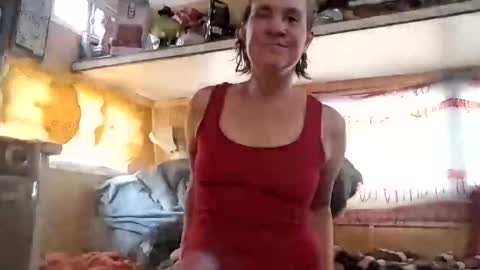 hoodoou online show from May 17, 12:43 am