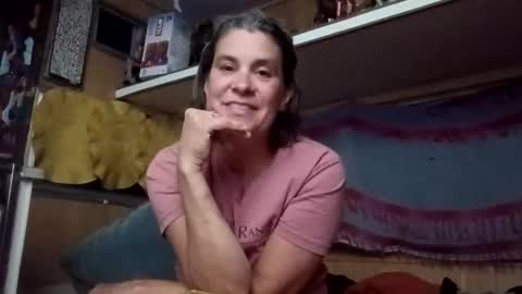 hoodoou online show from May 19, 4:41 am