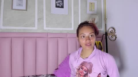 holly online show from January 7, 8:56 pm