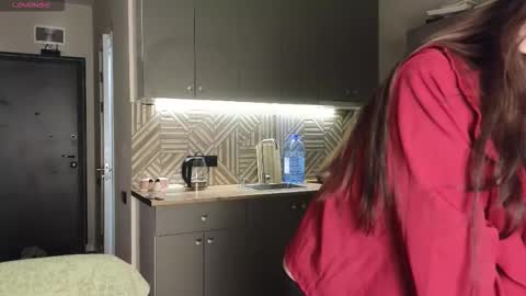 hosina_sayeri online show from September 15, 6:59 pm