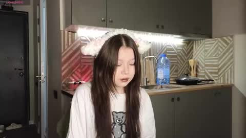 hosina_sayeri online show from September 17, 6:06 pm