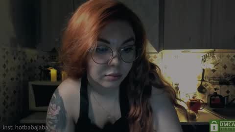 Snapshot of hot_babayaga chatting on January 5, 4:27 pm online show from January 5, 4:27 pm
