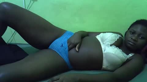 hot_girlly online show from September 28, 10:09 am