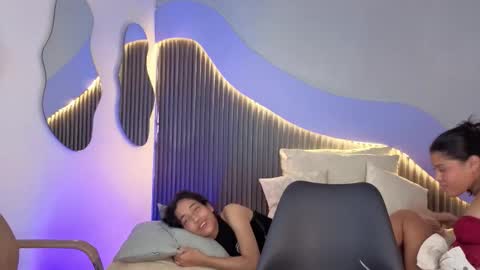 Alana online show from March 9, 10:02 pm