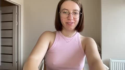 Snapshot of hot_lliinns chatting on January 6, 10:46 am Lina online show from January 6, 10:46 am